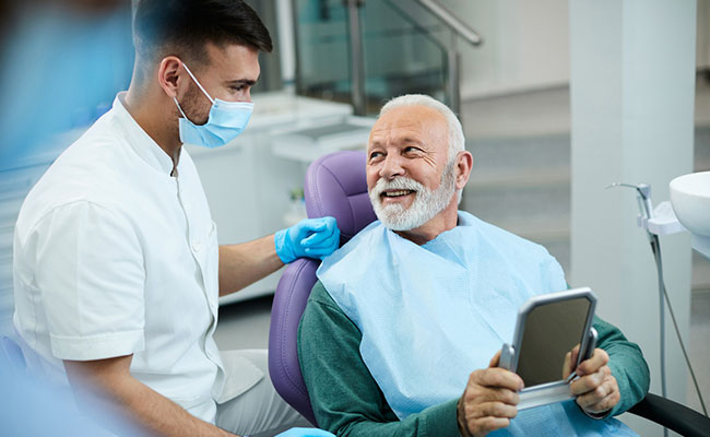 Atención dental adulto mayor